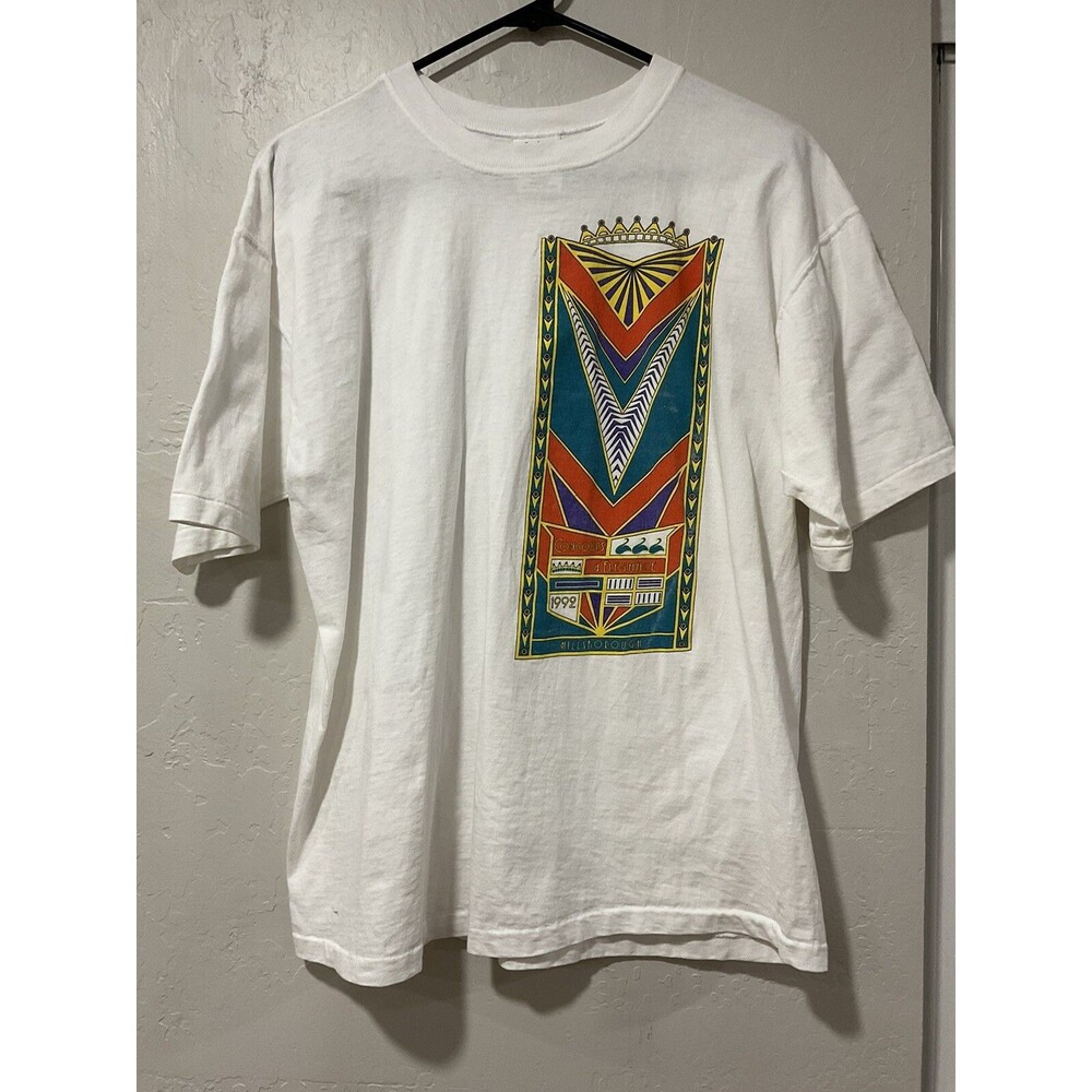 Vintage 1992 GAP T-Shirt Single Stitch Made in USA Size Medium Hillsborough